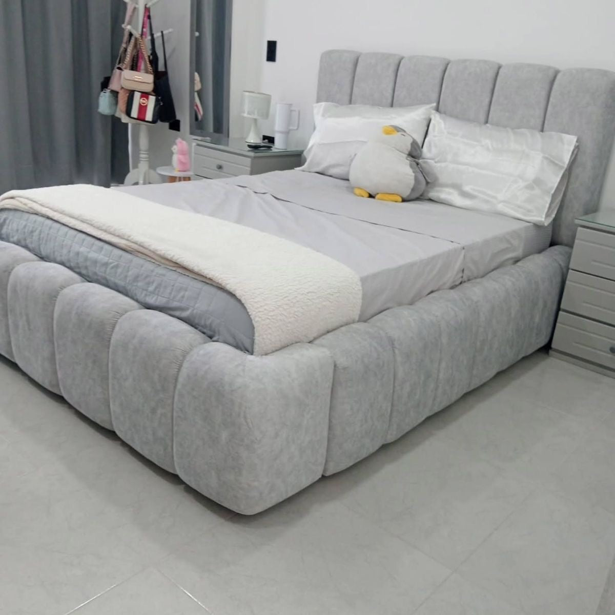 High-Quality Fabric Beds | Custom Headboards